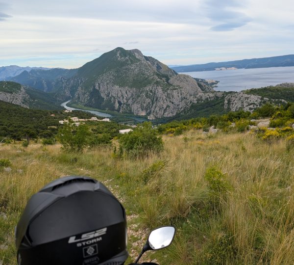 Quad bike Cetina river scenery tour